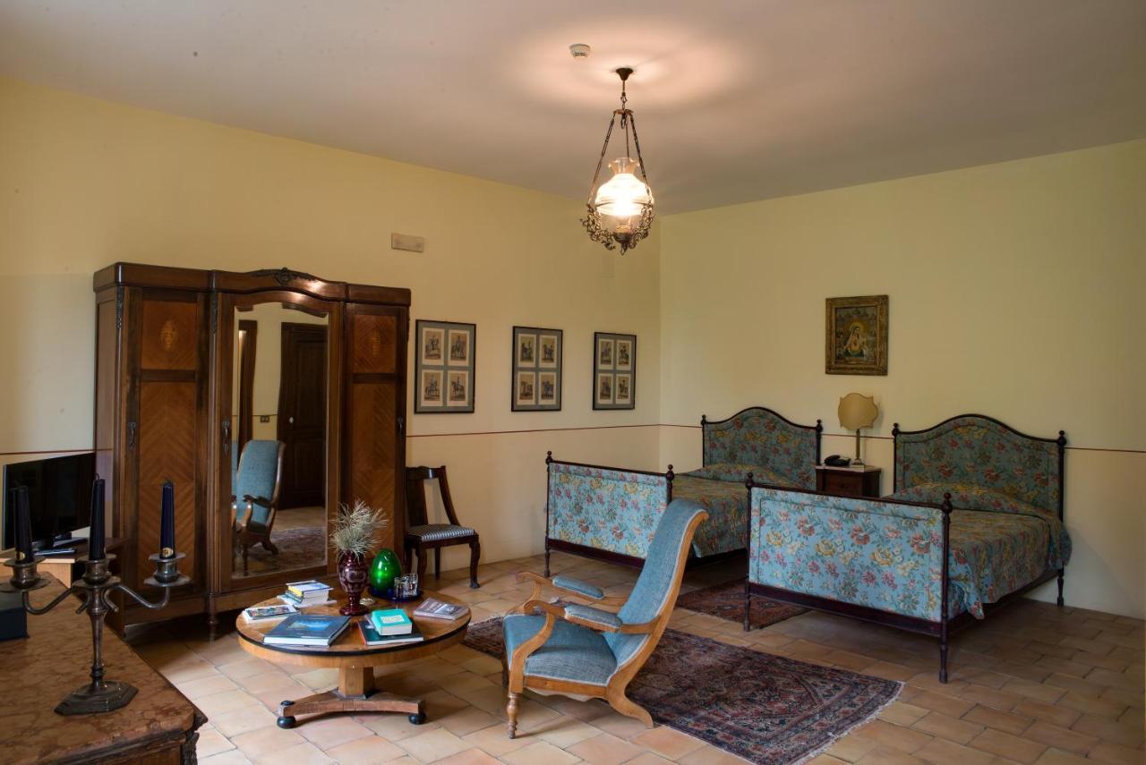 Hotel Torre Camigliati Camigliatello Silano Esterno foto