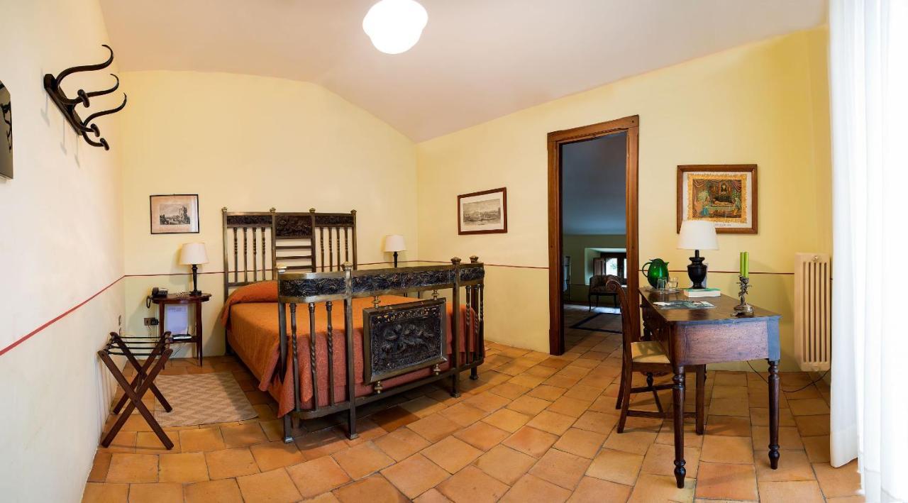 Hotel Torre Camigliati Camigliatello Silano Esterno foto