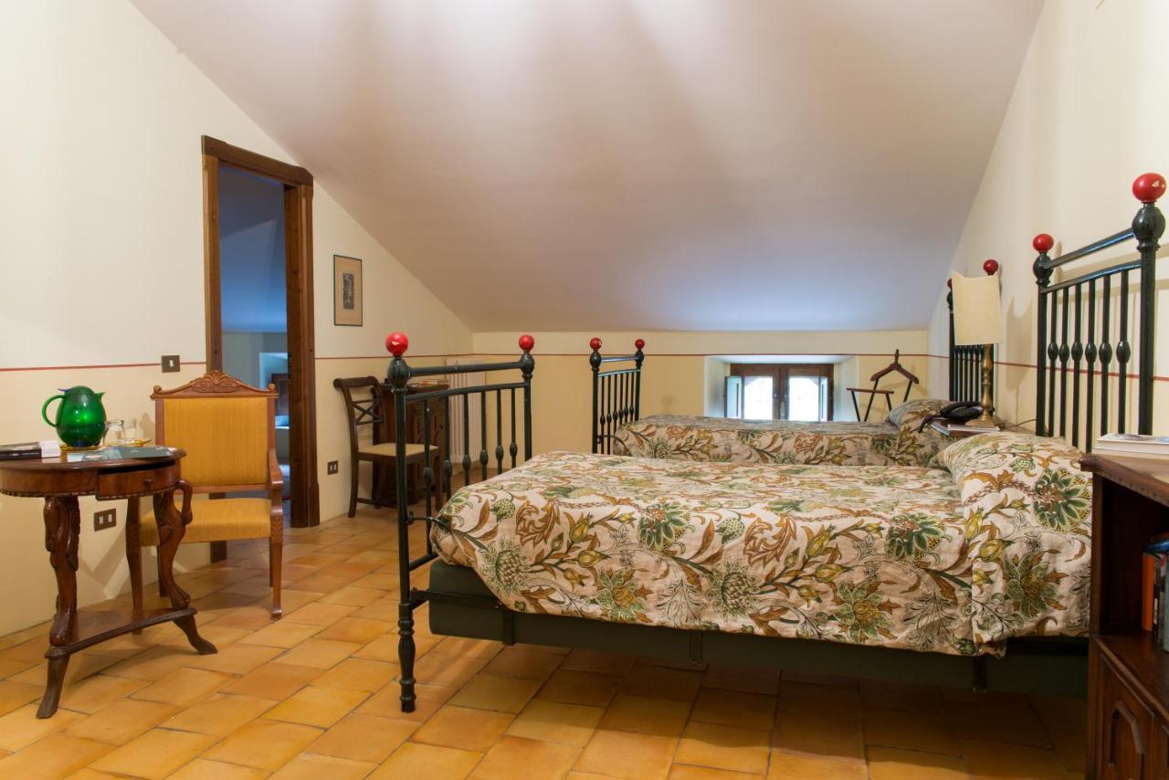 Hotel Torre Camigliati Camigliatello Silano Esterno foto